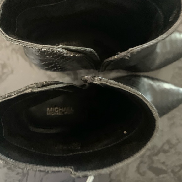 Michael Kors black python booties - Picture 4 of 11